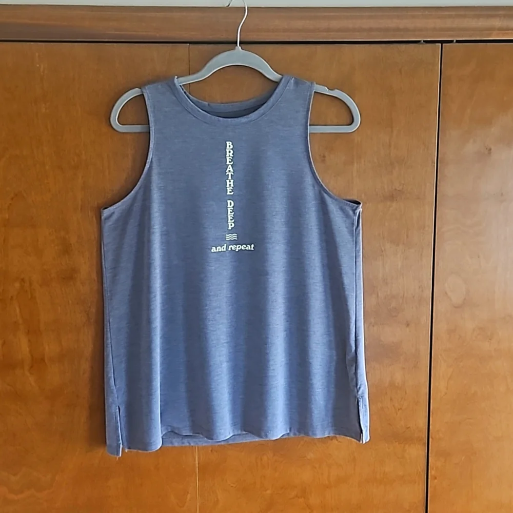 Tank top - Picture 1 of 2